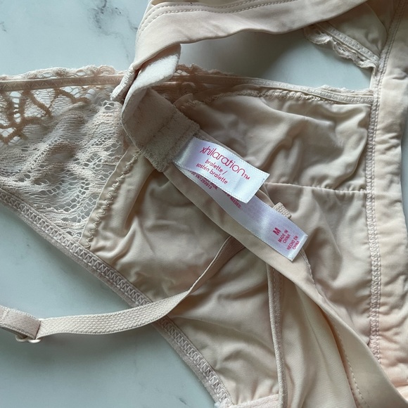 Xhilaration cream colored bralette - Picture 4 of 4